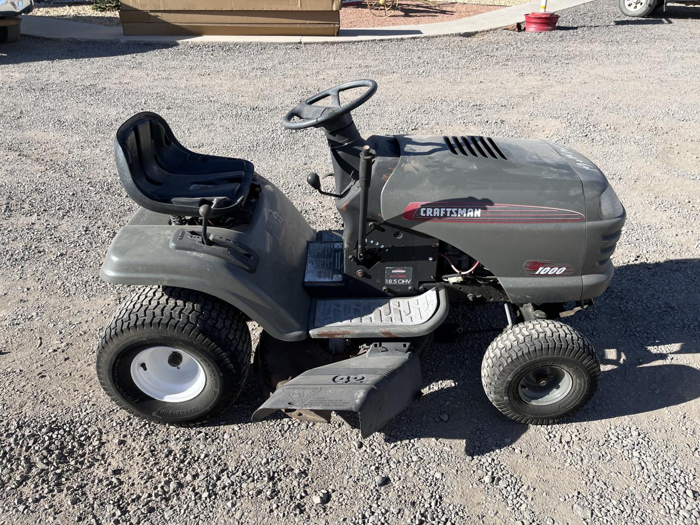 ./imagenes/INVOICE/2019/17239/CORTADORA DE ZACATE CRAFTSMAN LT 1000 (2).JPG